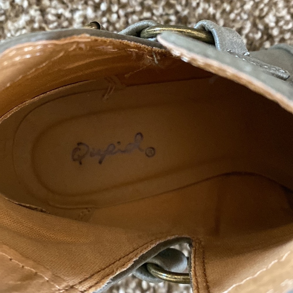 Booties - Picture 3 of 4